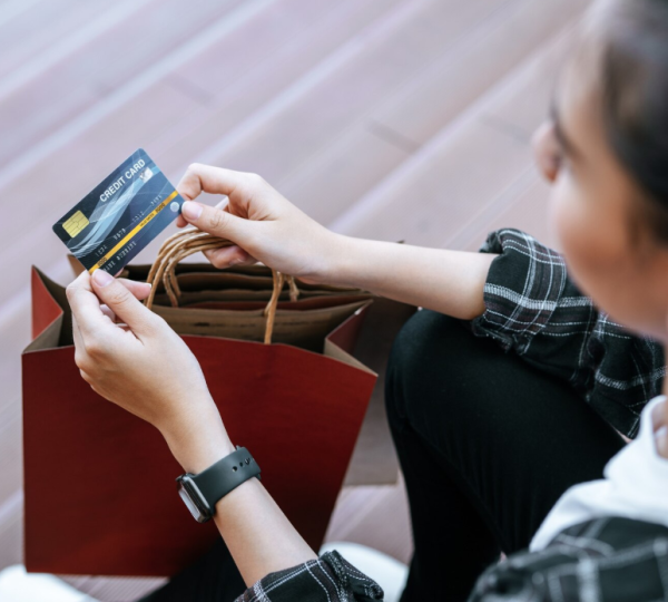 Maximizing credit card points and rewards