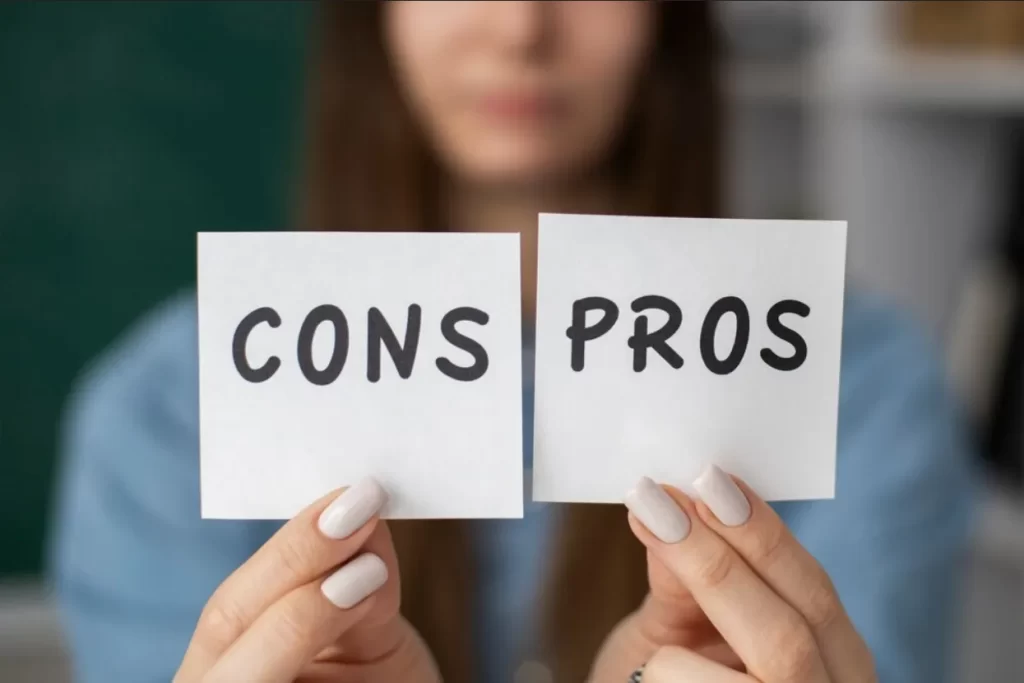 Pros and cons of living in a state without income tax