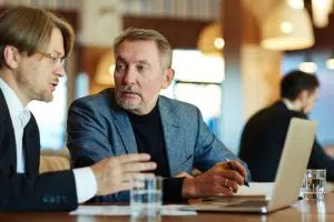 Is it worth paying for a financial advisor?