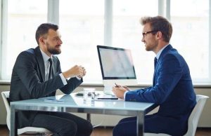 What is the difference between a financial advisor and a wealth manager?